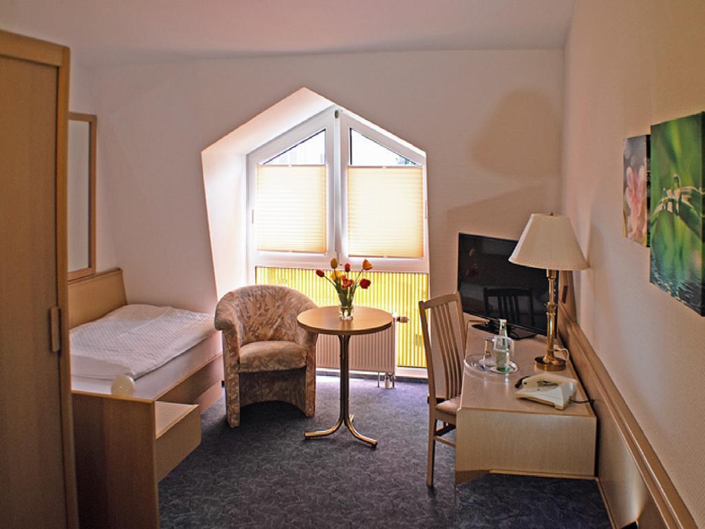 Hotel Fuerstenberg Eisenhüttenstadt Pokoj fotografie